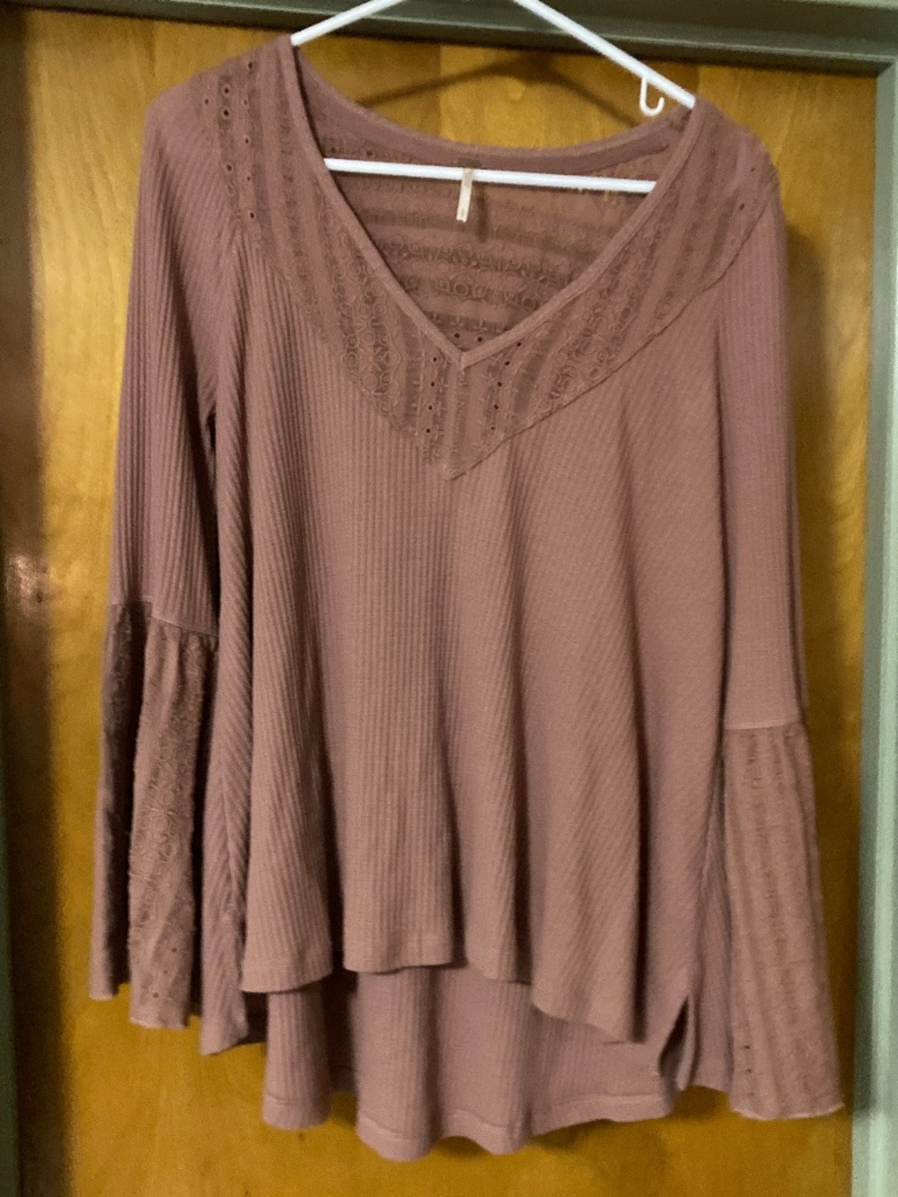 Free People Parisian Nights Eyelet Bell Sleeve Top Shirt Small 100% Cotton